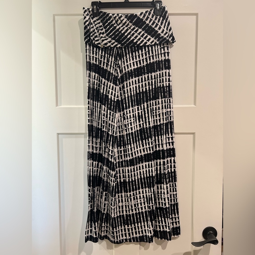 Calvin Klein Maxi Skirt